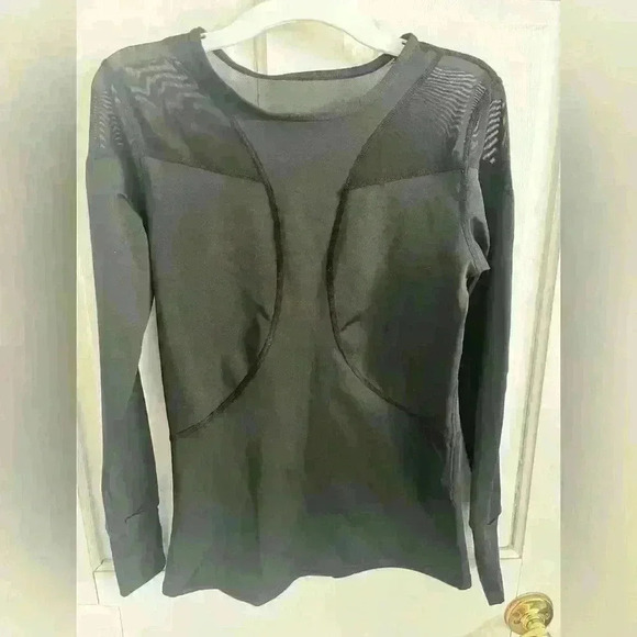 Amazon Brand Black Compression Mesh Detail Workout Long Sleeve Top | Size Medium - Picture 2 of 4